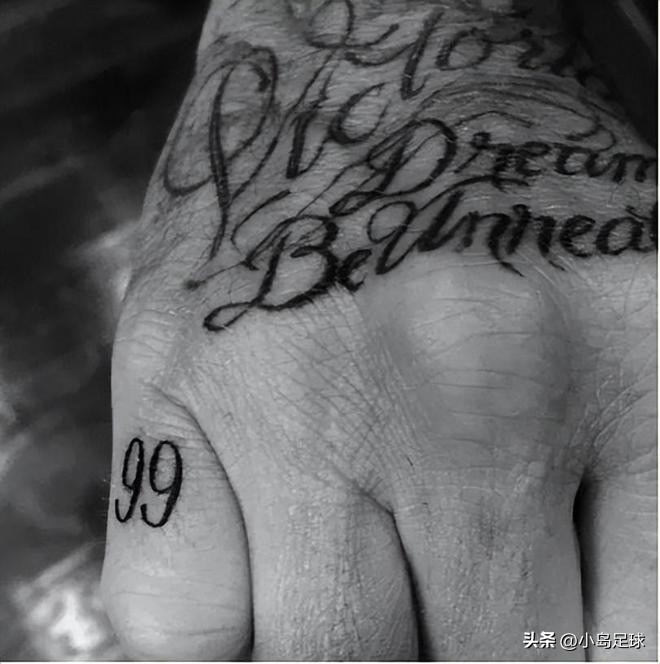 足球运动员有哪些没有纹身,足球运动员纹身