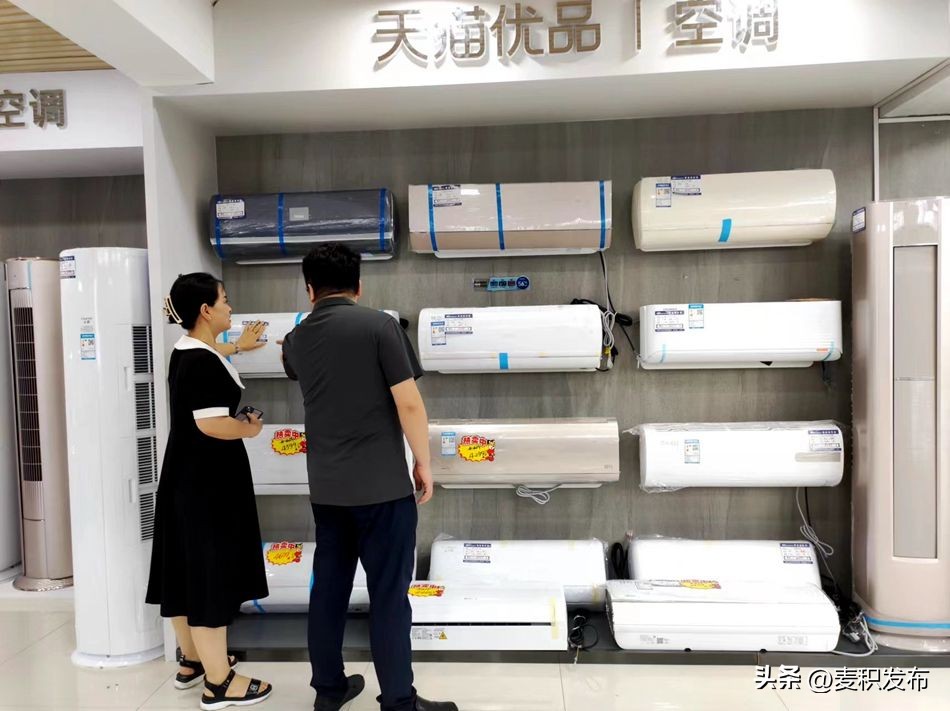 夏夜烟火气激发清凉消费新活力,夏日消费热起来助推经济火起来