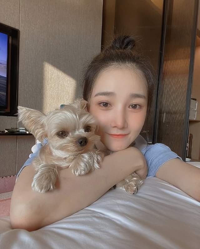 陈小纭整容前演过什么电视剧,演员陈小纭现状