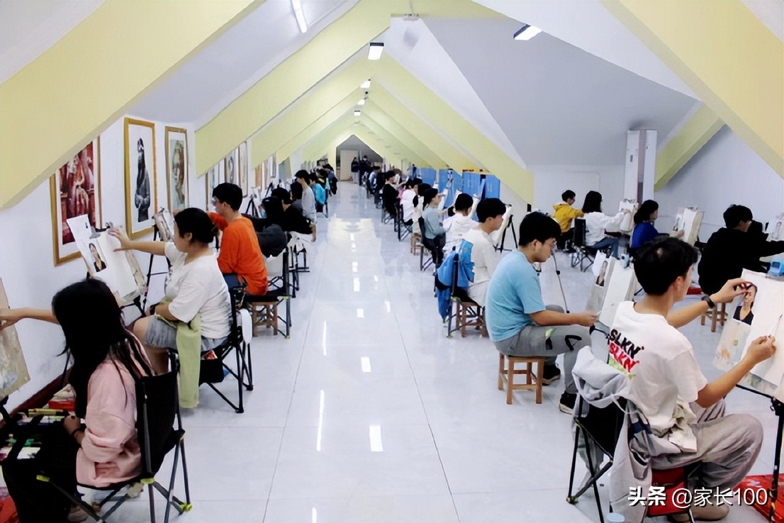 可高考可留学的学校,可以留学的香港大学