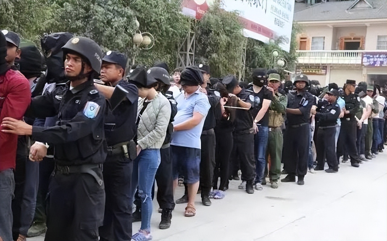 缅北噶腰子集团曝光，专门残害中国人，女孩轮番侵犯，再卖到会所