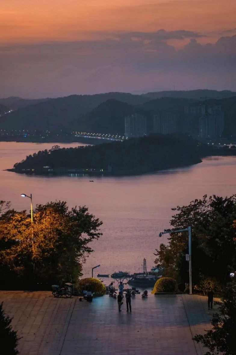 这50张照片就是努力的理由,一张图说明你去过防城港