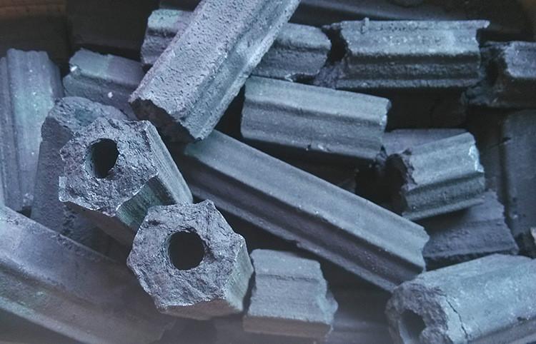 港星张学润烧炭自杀！赖帐的是哪些名人？你们的良心不会痛吗？