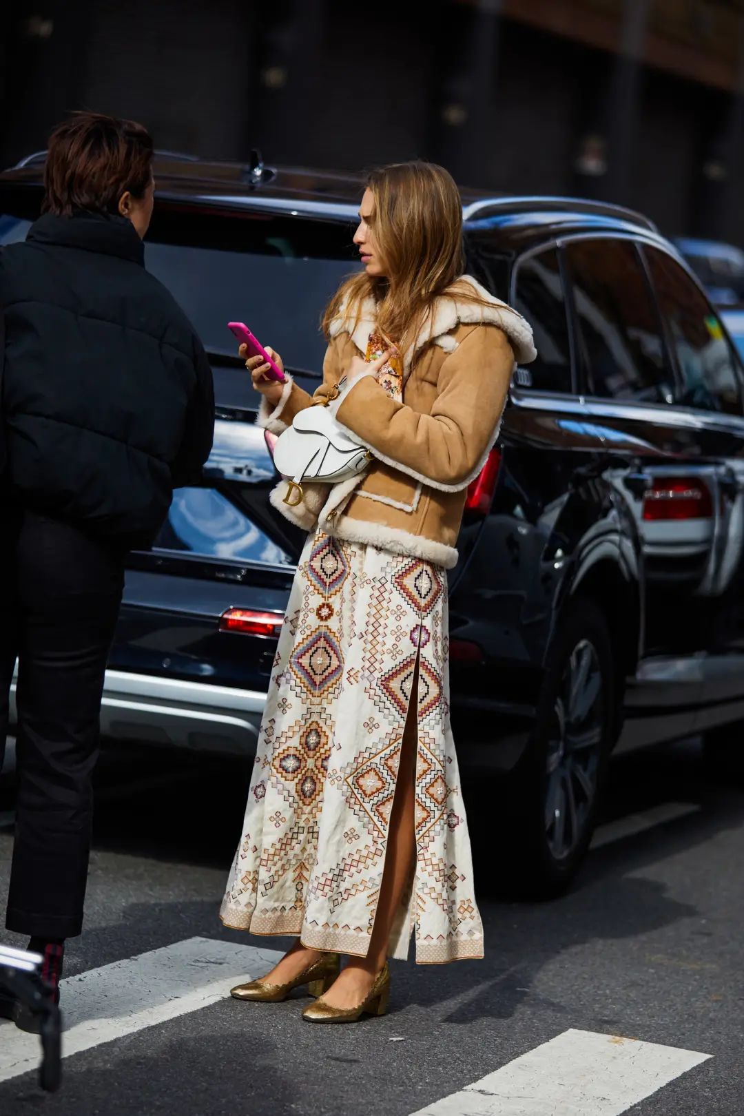 中长款羊羔毛外套怎么穿好看,冬天穿羊羔毛外套