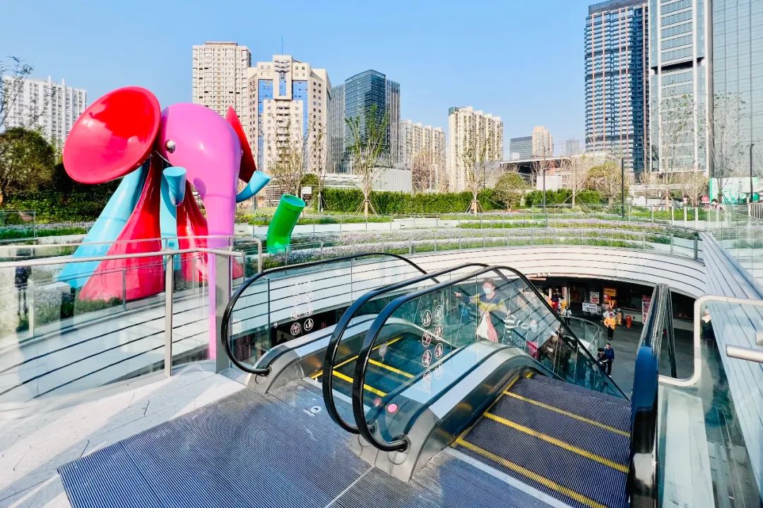 上海苏河湾万象天地怎么样,上海苏河湾万象天地介绍