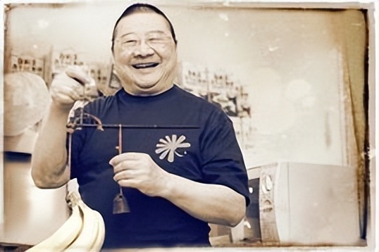 香港作家倪匡逝世,香港著名作家倪匡去世