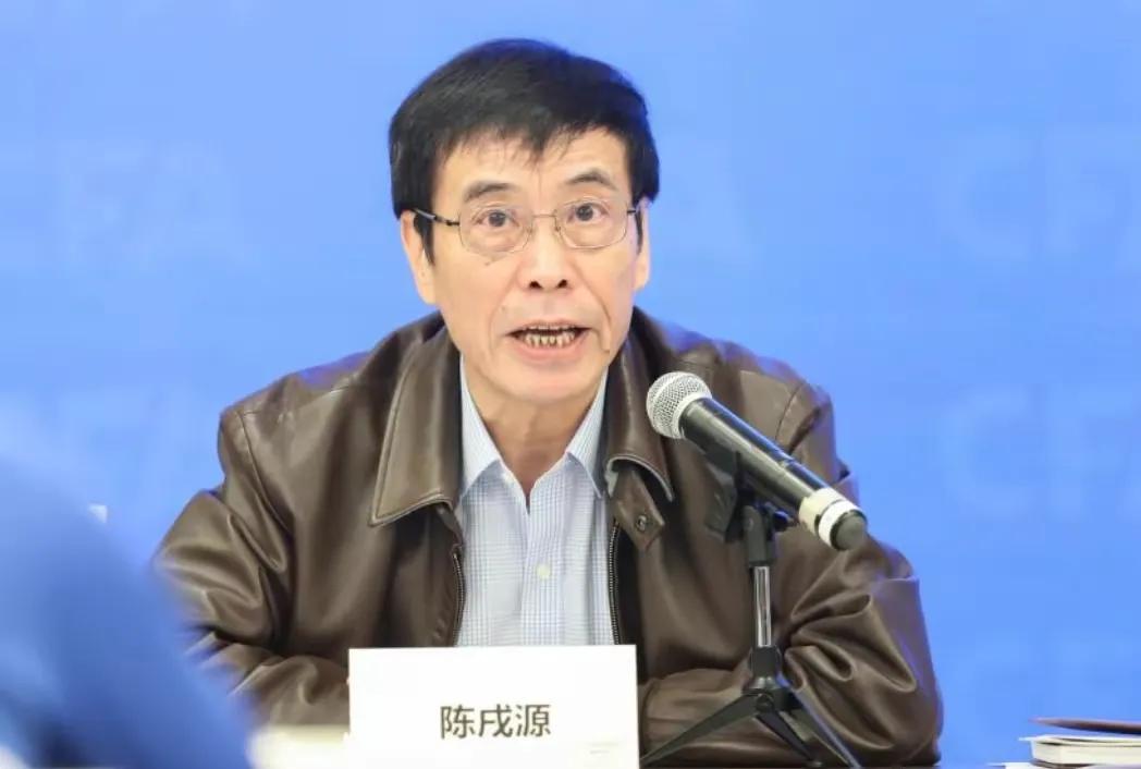 重庆队退出中超的原因,重庆足球队解散青训咋办