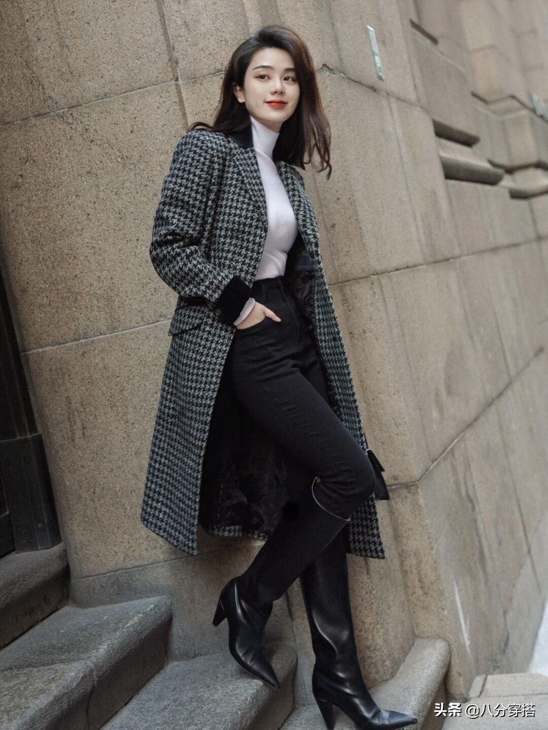今年冬季流行穿这几款“大衣”，优雅保暖有气场，普通人也能驾驭