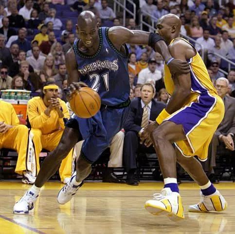 徐静雨科比加内特邓肯入选名人堂,科比邓肯加内特名人堂