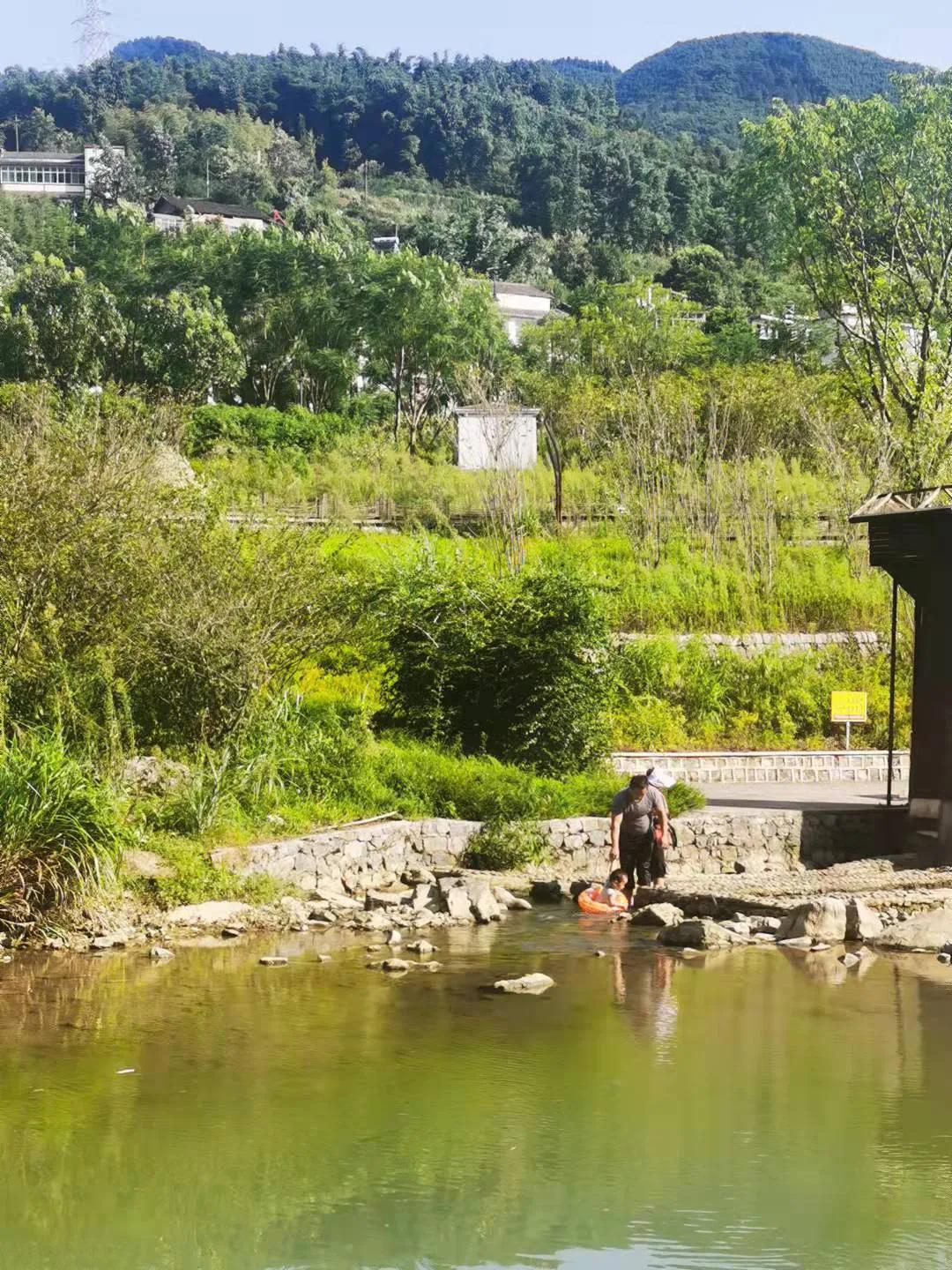 重庆万盛黑山谷十大旅游景区,重庆万盛黑山谷凉快么