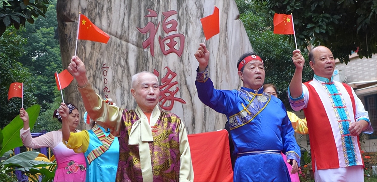 爱心志愿者走在春风里,无锡爱心志愿者有多少