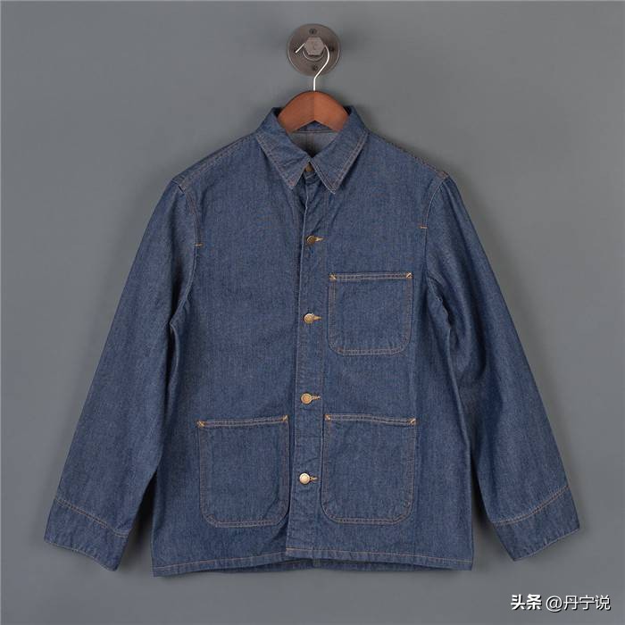 丹宁牛仔外套搭配,丹宁牛仔外套怎么搭配