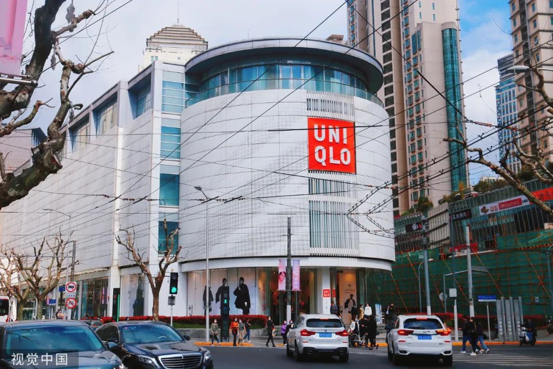 优衣库盯上辣妹腰