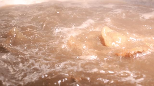 正佳隔壁的「跷脚牛肉」，跷到了我的心巴