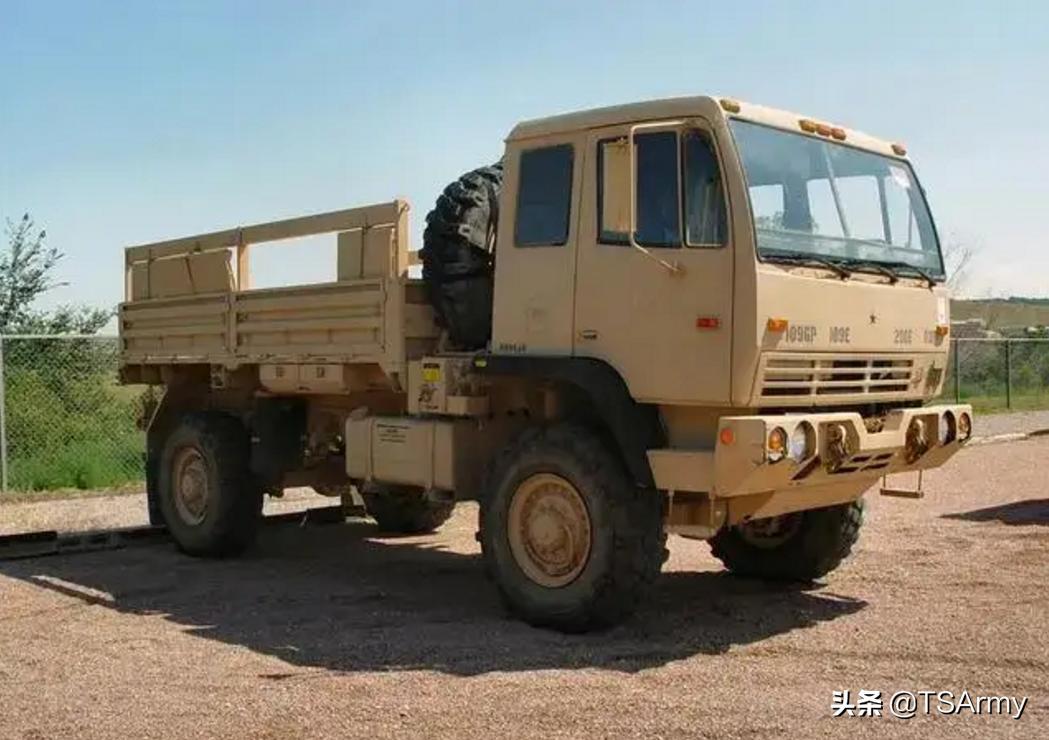 中国军用大型豪华车,中国最新式的军用汽车