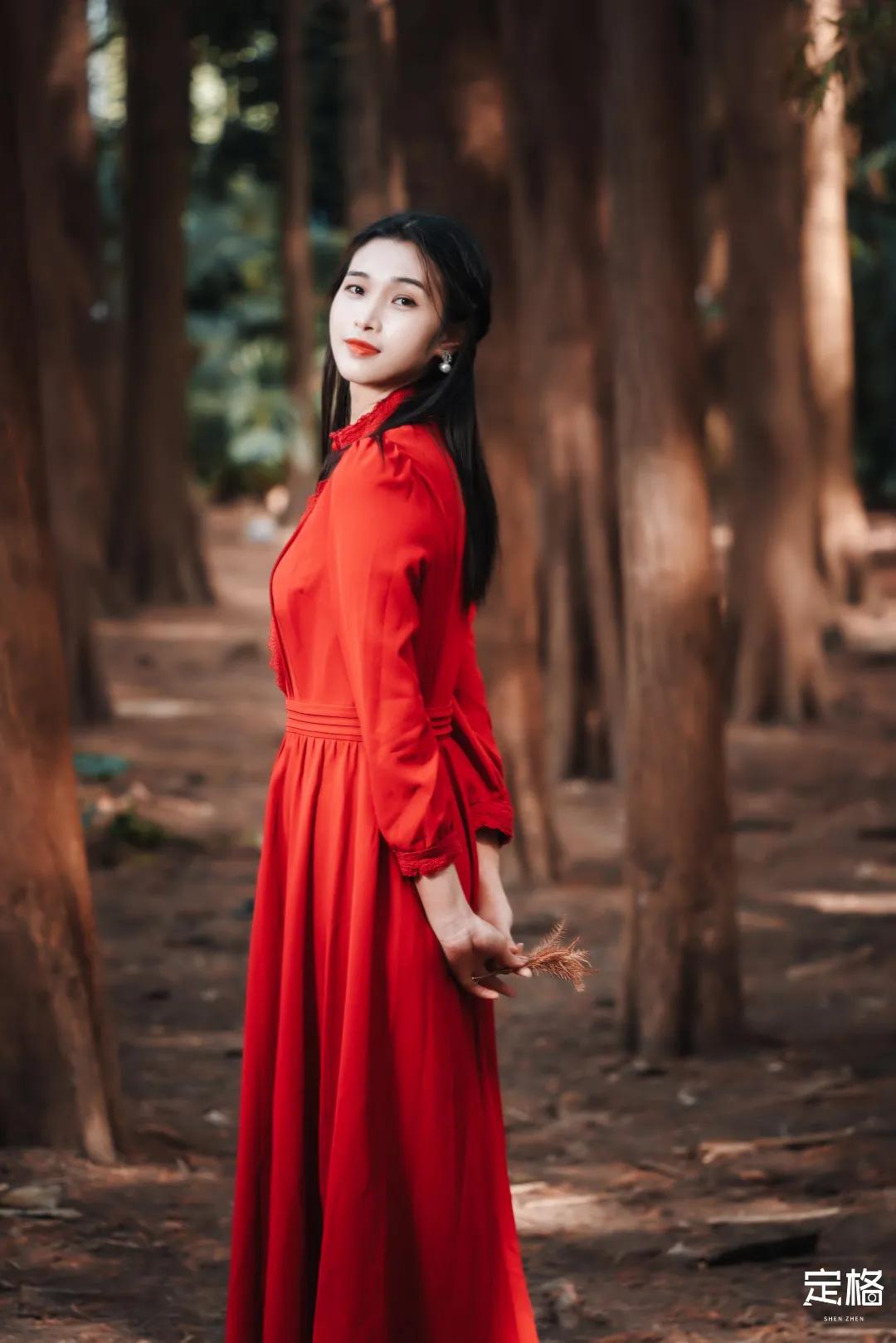 娲箹鍏洯娣卞湷,娲箹鍏洯鑽疯姳