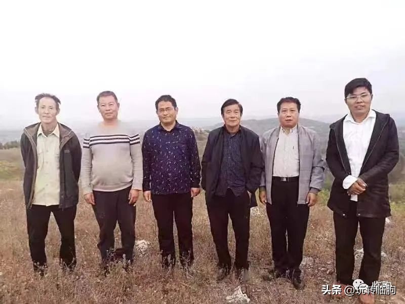 我们一同登上破头山