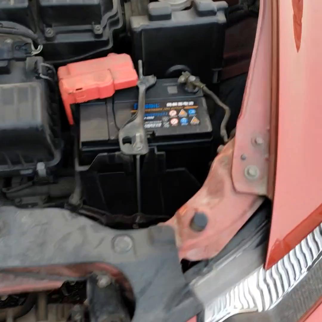 本田锋范2010款1.5手动精英品致版,2017年本田锋范自动1.5cvt二手价