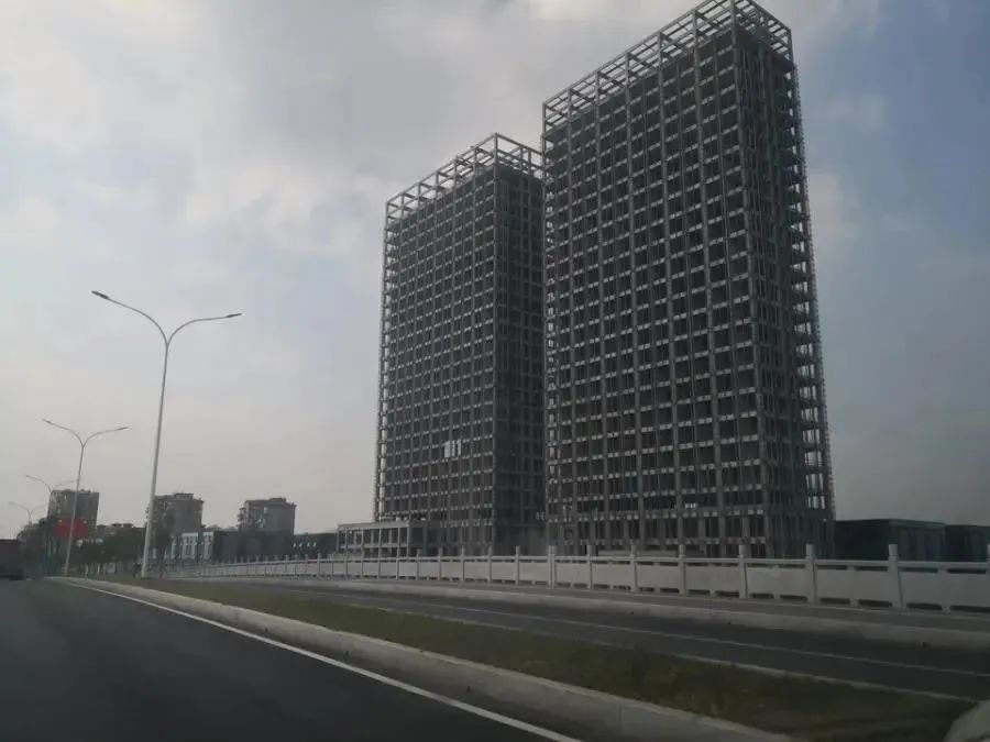 绍兴袍江安防城,袍江安防城三期综合楼高度