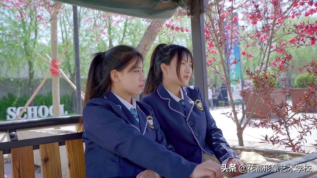 初中女生最吃香的十大技校专业,大专女生最吃香的十大专科专业