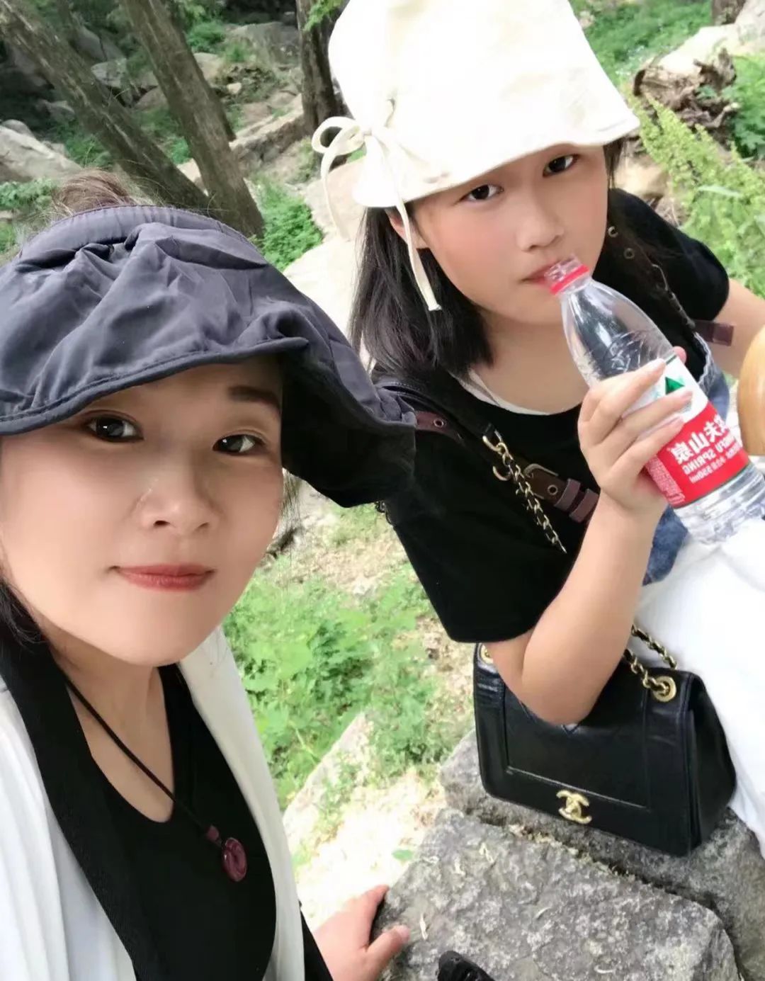 移植45天大出血,七岁女孩肝移植失败第二天大吐血