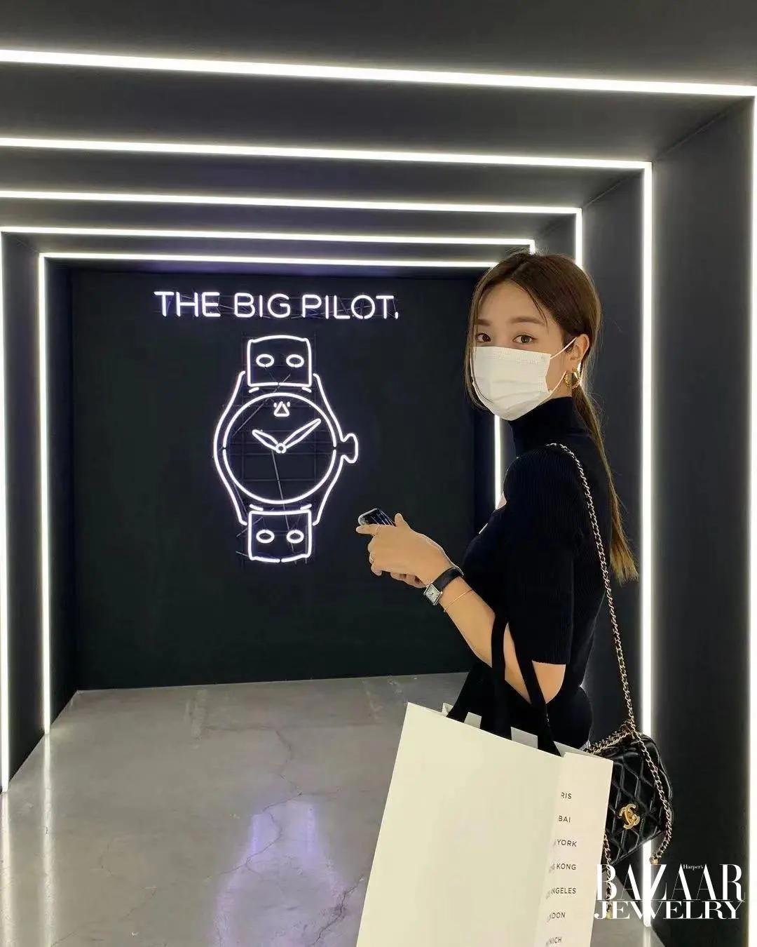 鎶婅嚜宸辫９璧锋潵鏆栧拰,鎶婅嚜宸辫９鎴愪竴涓ぇ鐧界唺