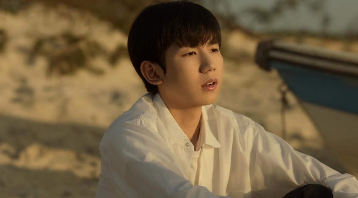 明明满脸褶子，非尬演高中生，给你们看看什么叫18岁的少男少女