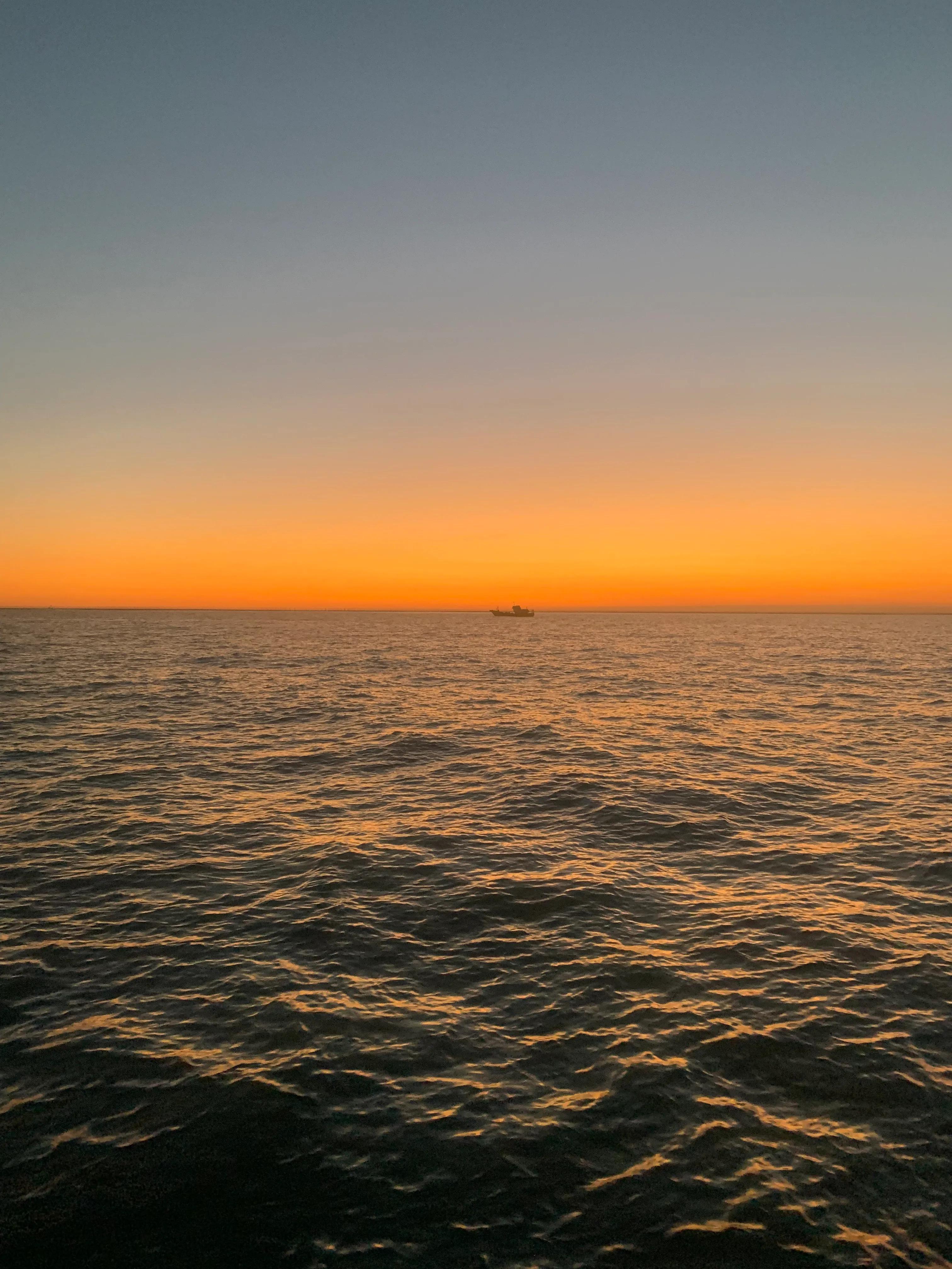 海员一个辛苦又心酸的职业,海员这个职业还能干吗