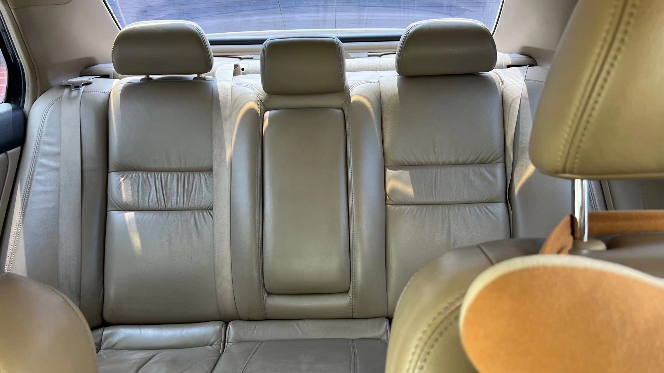 政府公务用车拍卖网站,公务用车报废拍卖在哪个网