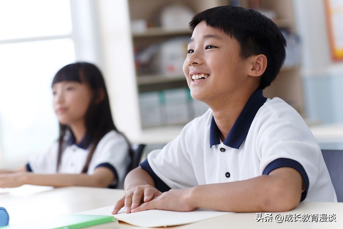 不满意学校老师怎么办,不满意老师教学如何跟孩子沟通