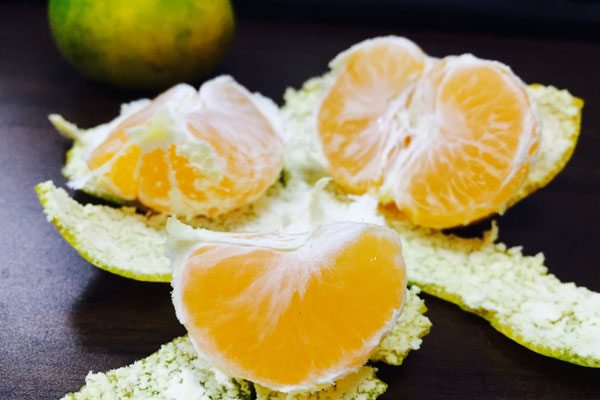 橘子和橙子为何一个降火一个上火,橘子吃多了好不好发胖