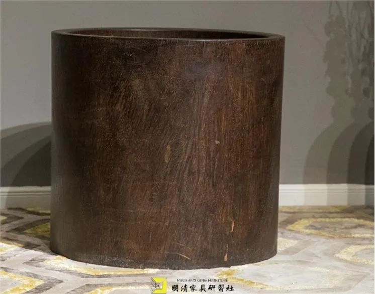 铁力木和铁刀木哪种做大门好,铁力木和铁刀木属于红木吗