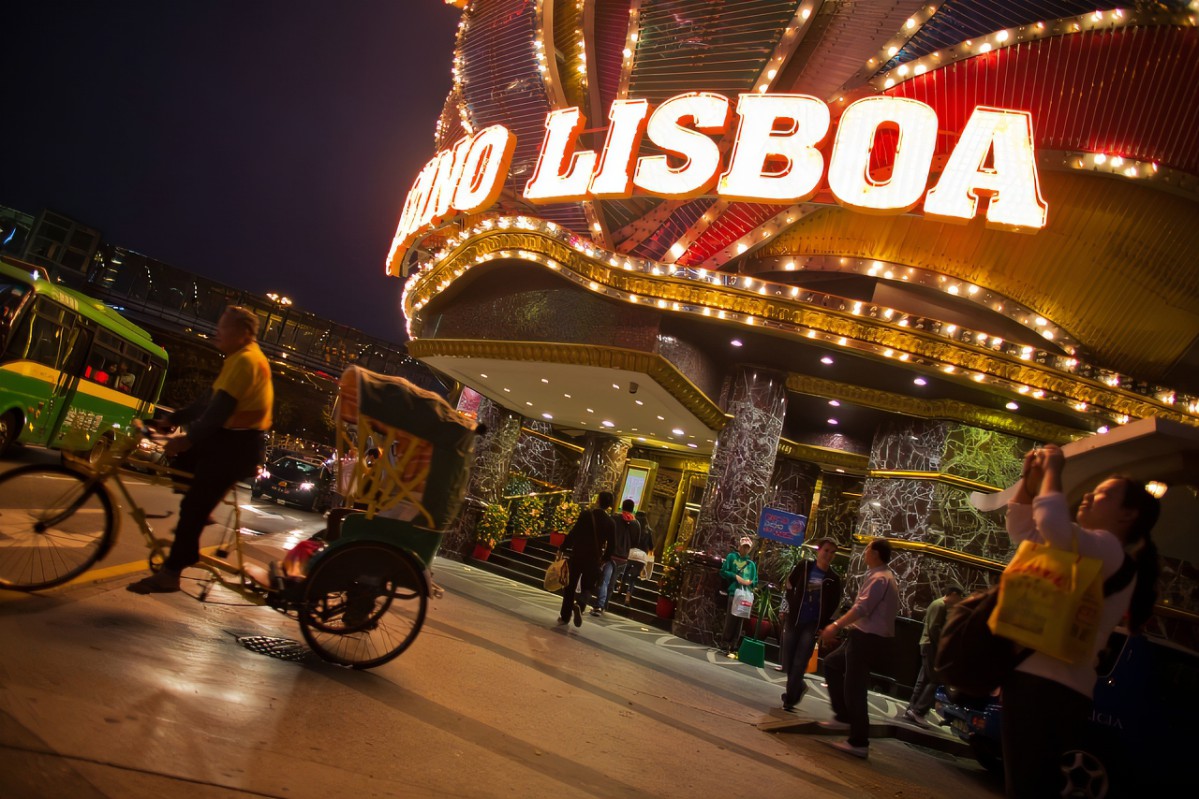 以前对于澳门的印象停留在“赌城”、“东方拉斯维加斯”等标签上