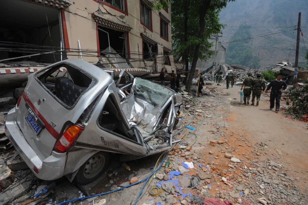 汶川地震13周年这些画面让人泪目,汶川地震感人图片含泪整理