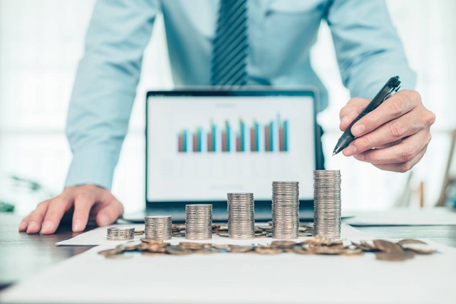 年轻人没事不要做电商,年轻人该不该投资股票