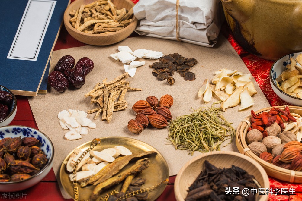 长期喝黄芪会伤肾吗,喝黄芪水会伤肾吗