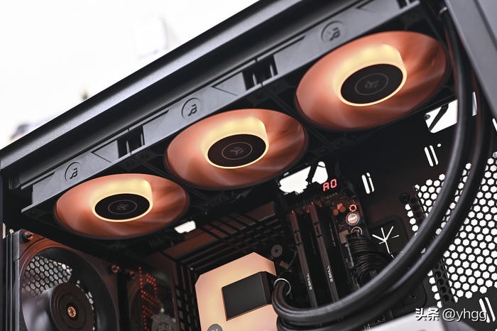 低调实用中塔——ROGZ690HERO+影驰4070Ti+银欣FARAB2装机展示