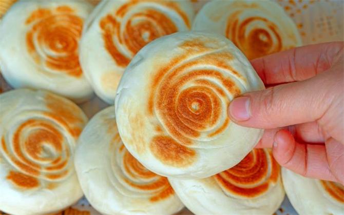 陕西大爷做白吉馍教程,老白吉馍做法