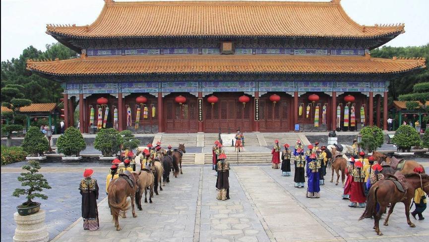 清朝的时候当官容易吗,清朝当官有多累