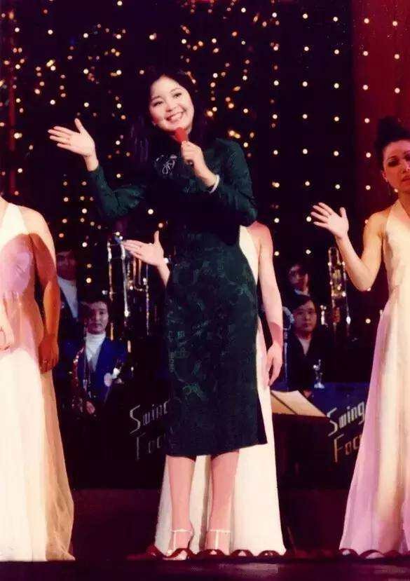 圆脸女明星变美思路,圆脸塌鼻女生变美技巧