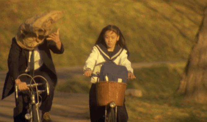 情感专一才是最值得欣赏的,感情专一的人的表现