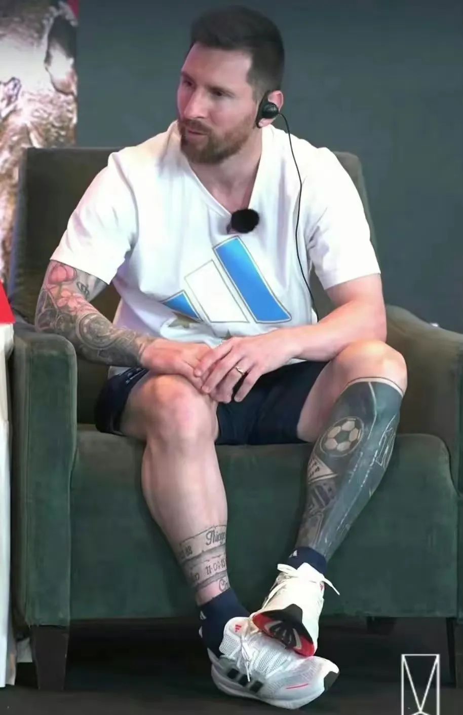 2023年梅西来北京球迷疯狂时刻,梅西来中国比赛粉丝冲进球场