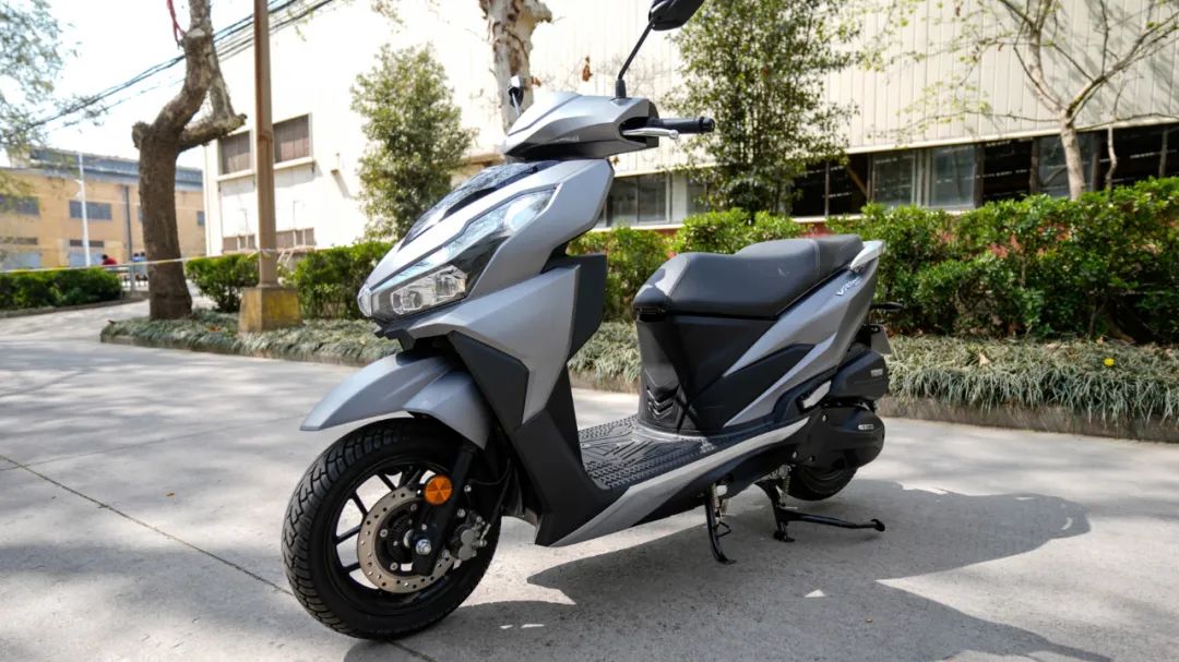 大阳也开卷了，发布12980元起VRS150，8980元起VPS125…