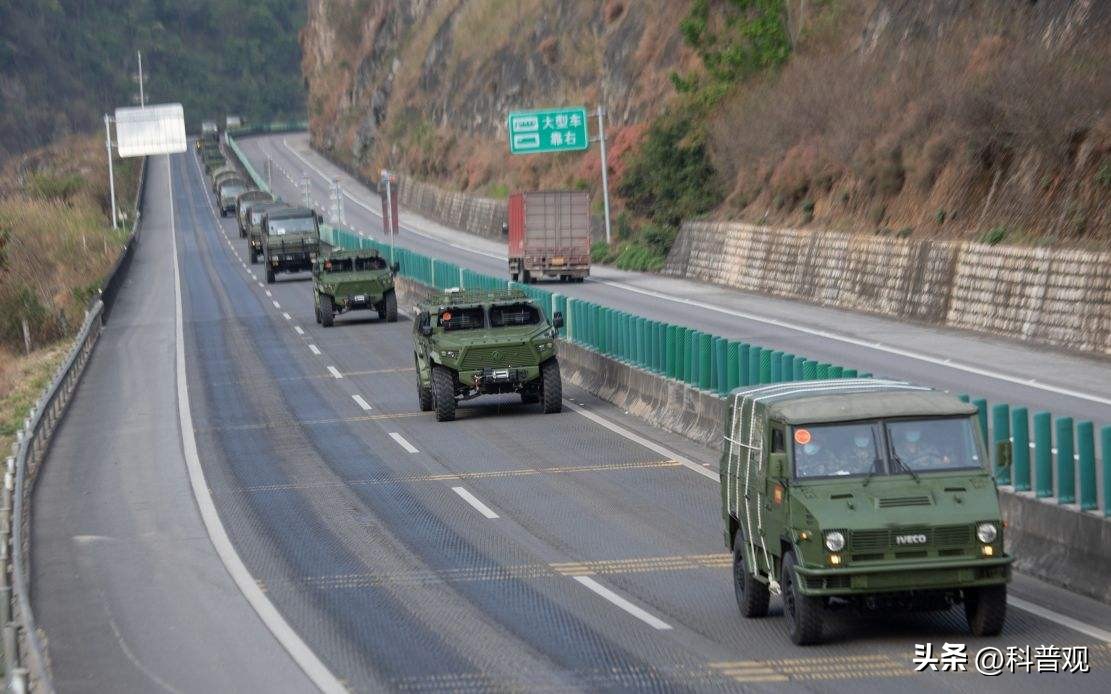 日均收入十几亿元，为啥高速公路依旧连年亏损，收的钱都哪去了？