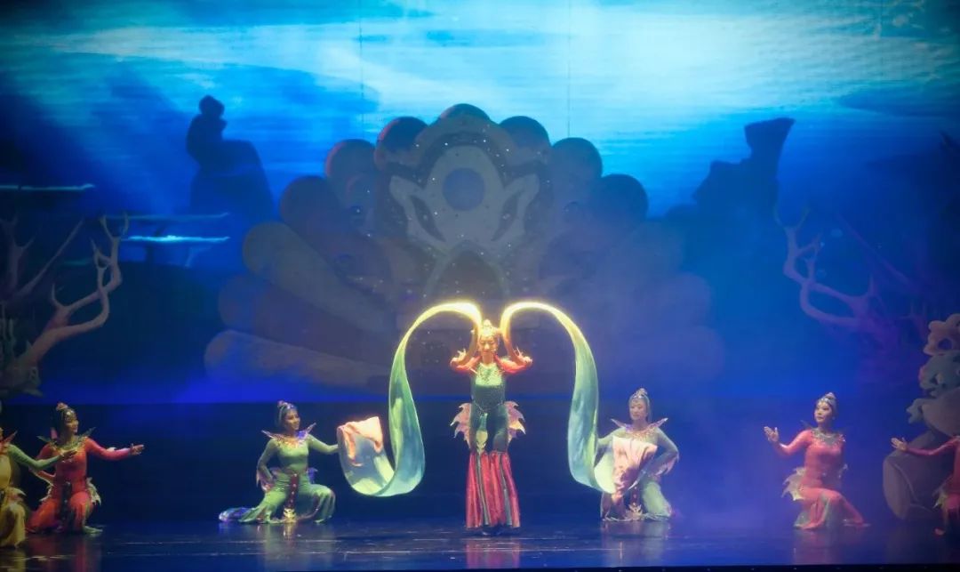 雪莲花开儿童版,雪莲花开幼儿舞蹈