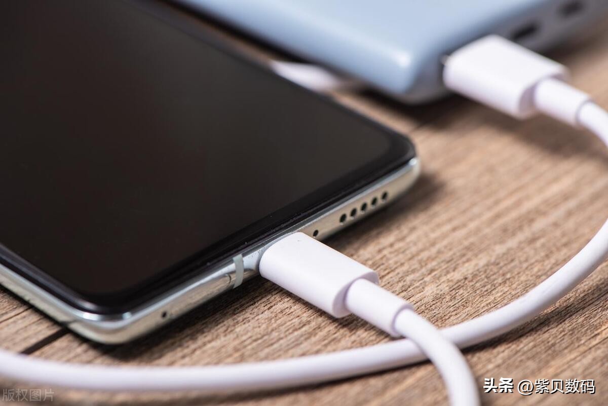 手机充电可以打电话,手机充电可以随用随充