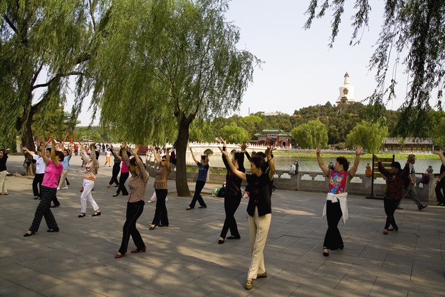 在银行里买定期理财产品安全吗,去银行存定期被忽悠买了理财