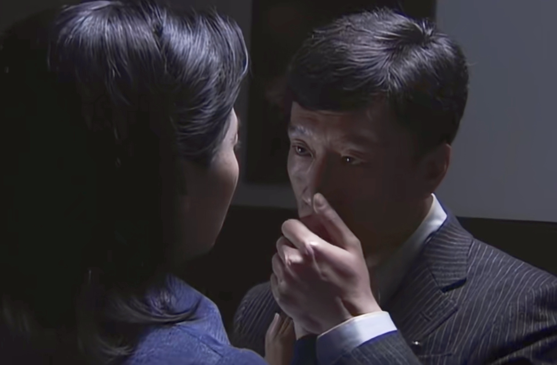 《潜伏》：左蓝为什么一定要死？看懂这三点，你就懂了