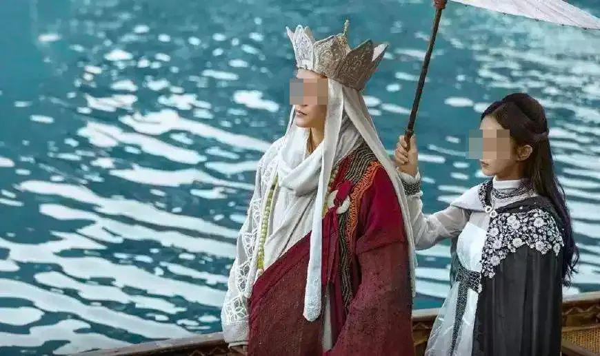 买超和张嘉倪没有离婚吗,张嘉倪买超离婚能分到财产吗