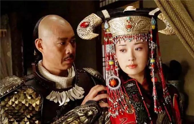 清朝退位大量宫女太监都去了哪里,清朝最后三任皇帝为何全部绝后